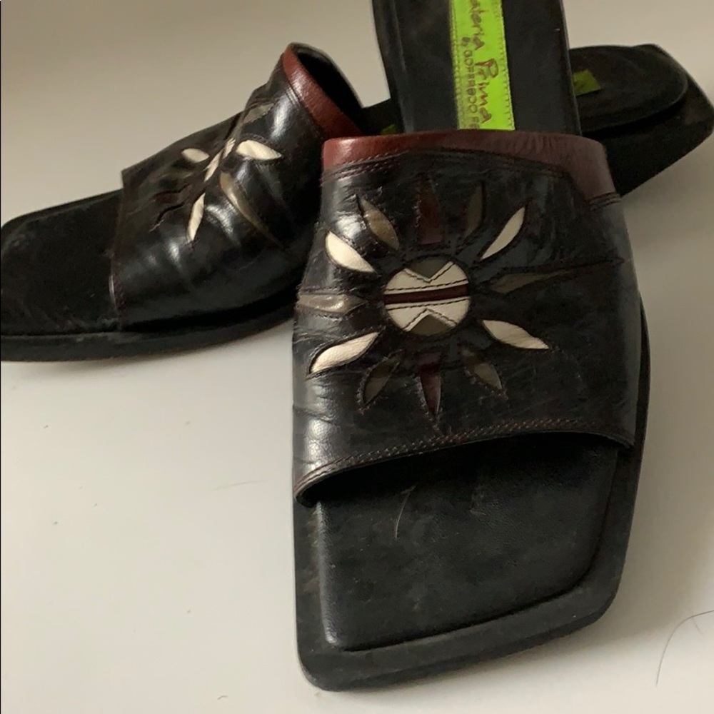 Shoes - Picture 2 of 3